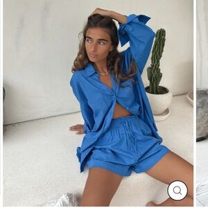 Luna Lane Label XS/SM blue button down shirt